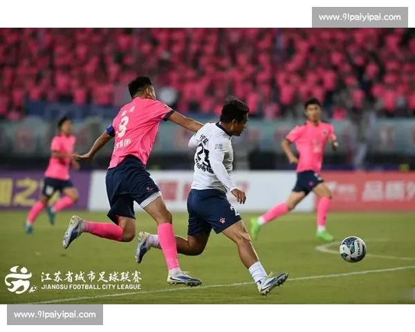 精彩足球瞬间集锦 各大赛场激战回顾 绽放绿茵场上的激情与荣耀 - 副本 - 副本